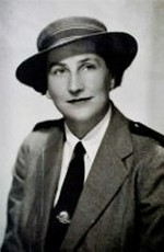 Sisters in captivity : Sister Betty Jeffrey OAM and the courageous story of Australian Army nurses in Sumatra, 1942-1945.